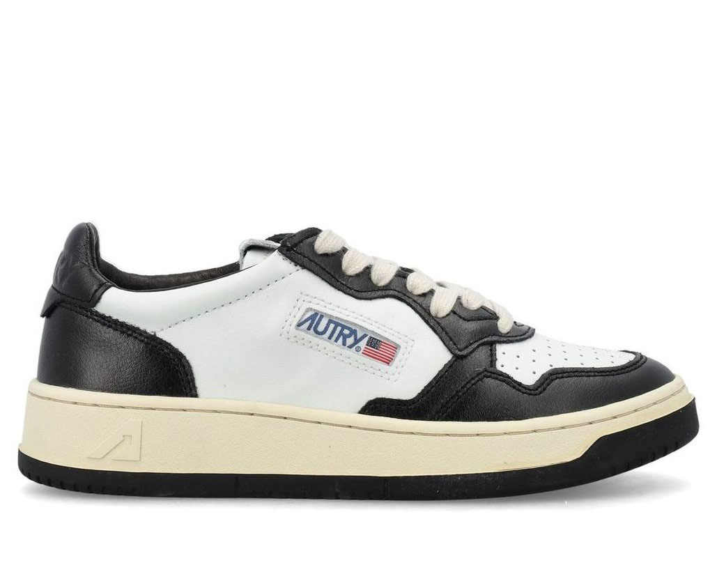 dc5aa1ed928ba4161ab60f245b7120d0 Autry Medalist Bicolor Low-Top Sneakers - Image 1