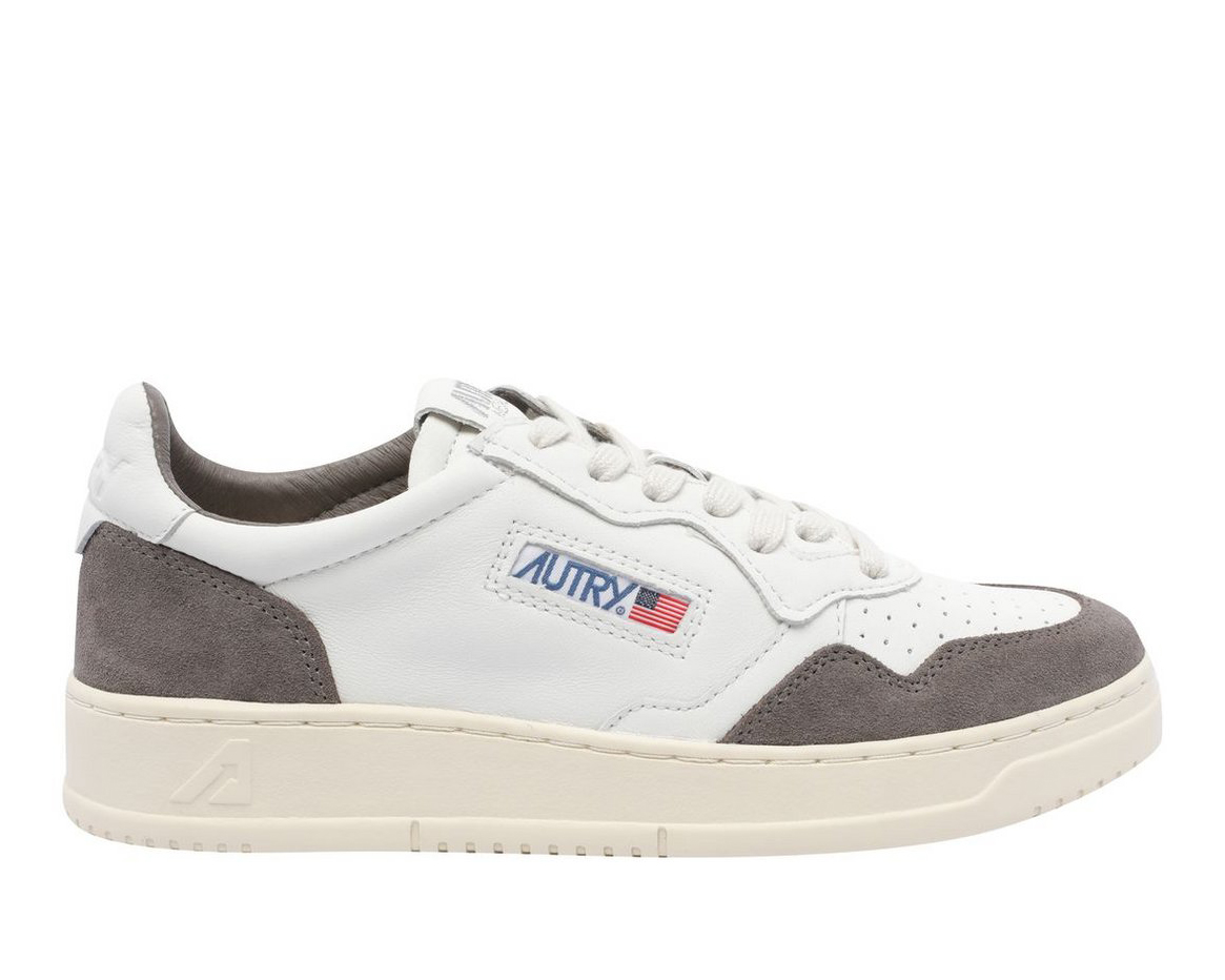 5dee82154aad09213d3f5b1c3e7d11e3 Autry Medalist Low Sneakers - Image 1