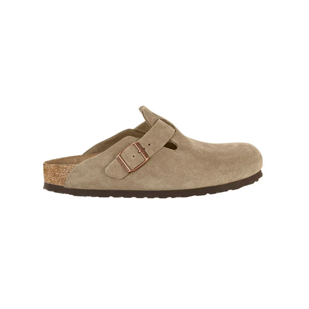 c045f545-7262-454c-997f-1c2a03e1af6f Birkenstock Boston Taupe – כפכפים בעיצוב קלאסי ונוחות מקסימלית - Image 1