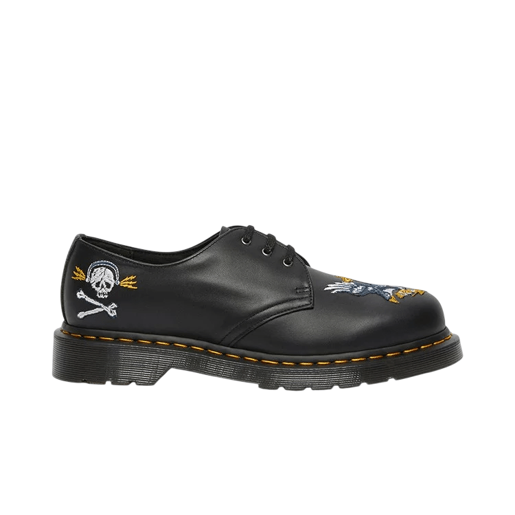 VC-17.png Dr. Martens 1461 Souvenir Embroidered Leather Shoes Black נעלי עור