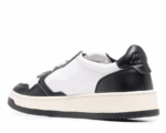 Autry Medalist Low Sneakers Black white Toe - Image 3